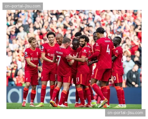 从看台到赛场：利物浦小将柯蒂斯-琼斯的欧冠梦想成真之旅