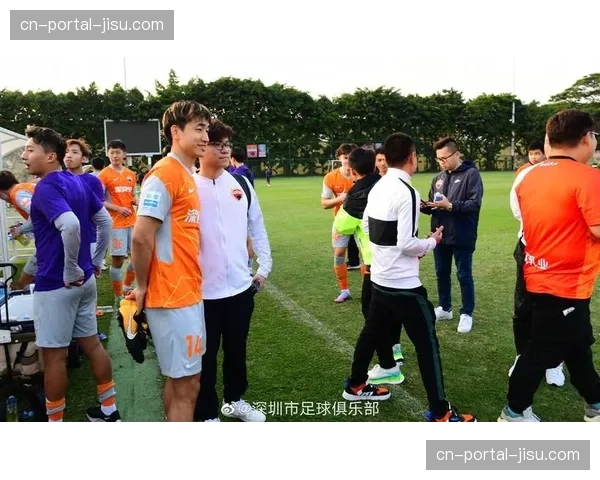 周一晚场气温骤降，双方球员需做好热身防肌肉拉伤